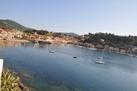 Blick auf Porto Azzurro, Insel Elba, Ostküste