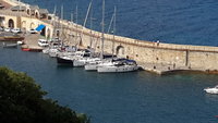 Bastia vieux port: die TOSCA liegt ganz außen rechts