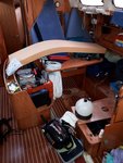 Im Boots-Inneren der TOSCA sieht es im Winterlager absichtlich so chaotisch aus :-))