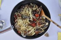 Spaghetti Vongole mit frischen Kirschtomaten