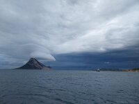 Sardinien verabschiedet sich mit viel Wetter, aber leider wenig Regen und super viel Wind aus 2024.
