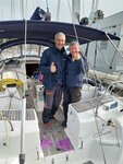 Schlüssel-Übergabe unseres general-überholten Volvo-Penta-Motors durch unseren meccanico Enzo. Schlüssel-Übergabe unseres general-überholten Volvo-Penta-Motors durch unseren meccanico Enzo.