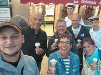 Zur Belohnung dann aber super Eis in La Maddalena.