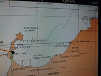 Auf der Umrundung von Sardinien kreuzen wir an der Nordküste entlang bis Stintino.