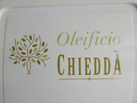 ... in die lokale Ölmühle CHIEDDÀ !!!! https://chiedda.com/en/home/ 