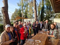 Weinprobe bei IL LEBBIO - wie so oft, wenn wir auf dem Hof sind, strahlt die Sonne