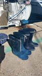 Nicht ganz unwichtige Schuhe an Bord
