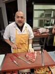 Hier übrigens Paolo, der Metzger unseres Vertrauens.